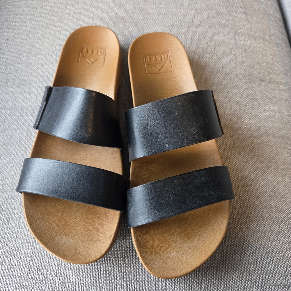 Reef Black and Tan Women's Sandals